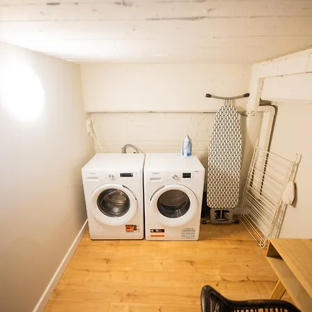Two-bedroom Bs-bsh