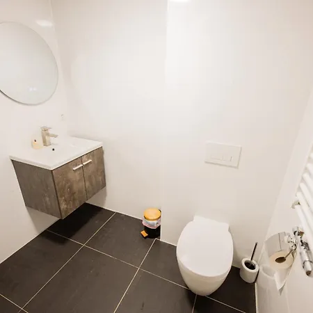 Two-bedroom Bs-bsh Appartement Rotterdam